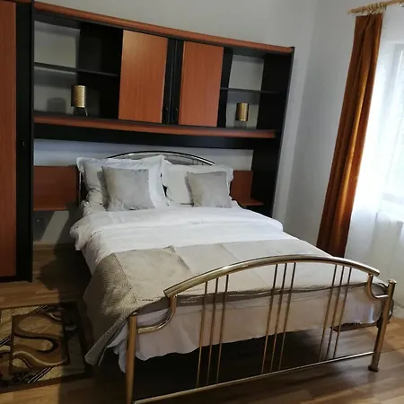 Casa Din Padure